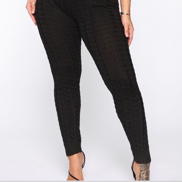 Fashion Nova set - Picture 2 of 2